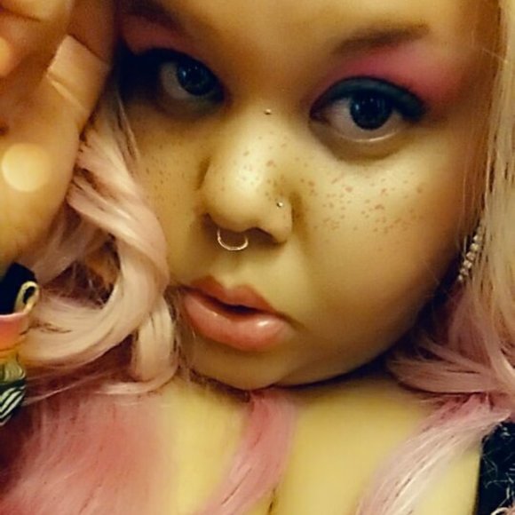 Meet your Posher, Lucious - Picture 12 of 16